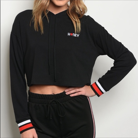 ✨Honey Black Cropped Hoodie✨ - Picture 2 of 4